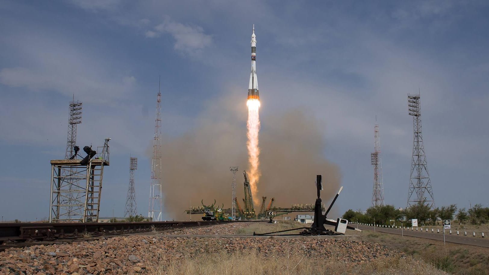 Weltraumbahnhof in Kasachstan: Das "Kosmodrom Baikonur" ist momentan der größte Raketenstartplatz in der Welt. Nun ist auch ein Weltraumbahnhof in Schottland in Planung. Weltraumbahnhof in Kasachstan: Das "Kosmodrom Baikonur" ist momentan der größte Raketenstartplatz in der Welt. Nun ist auch ein Weltraumbahnhof in Schottland in Planung.