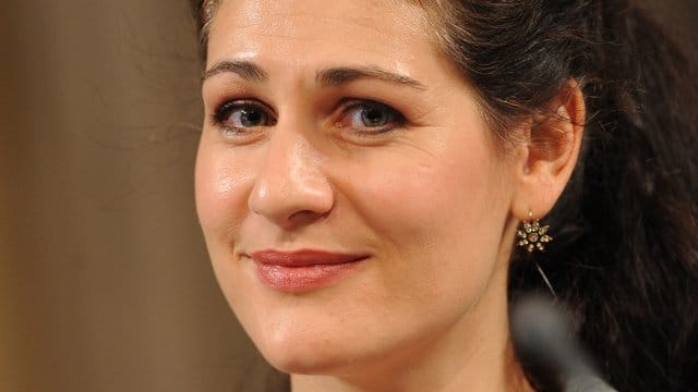 Die deutsche Sopranistin Anja Harteros wird zum Auftakt der Bayreuther Festspiele die Partie der Elsa in "Lohengrin" übernehmen.