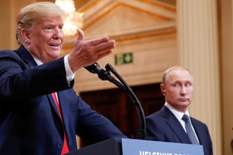 Donald Trump und Wladimir Putin: Trump nutzte die Pressekonferenz in Helsinki, um seinen Wahlkampf zu verteidigen.