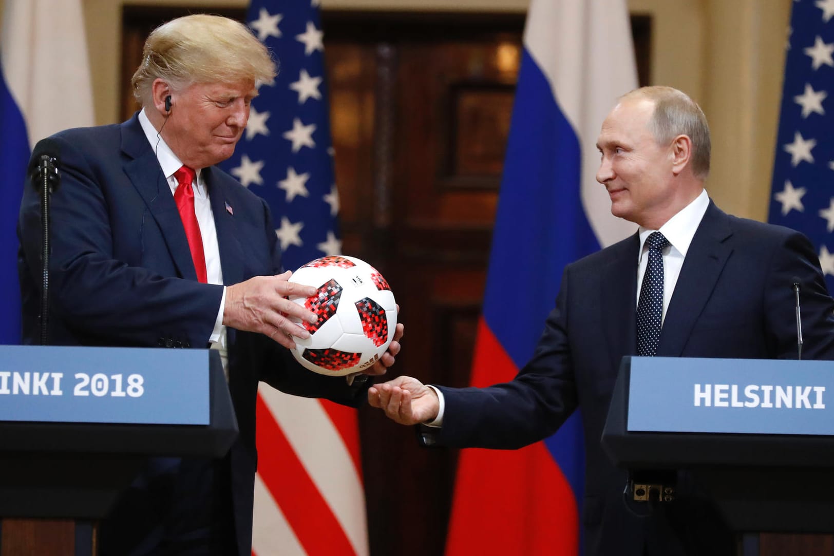Donald Trump, Wladimir Putin in Helsinki: Die Pressekonferenz wird zum Triumph Putins