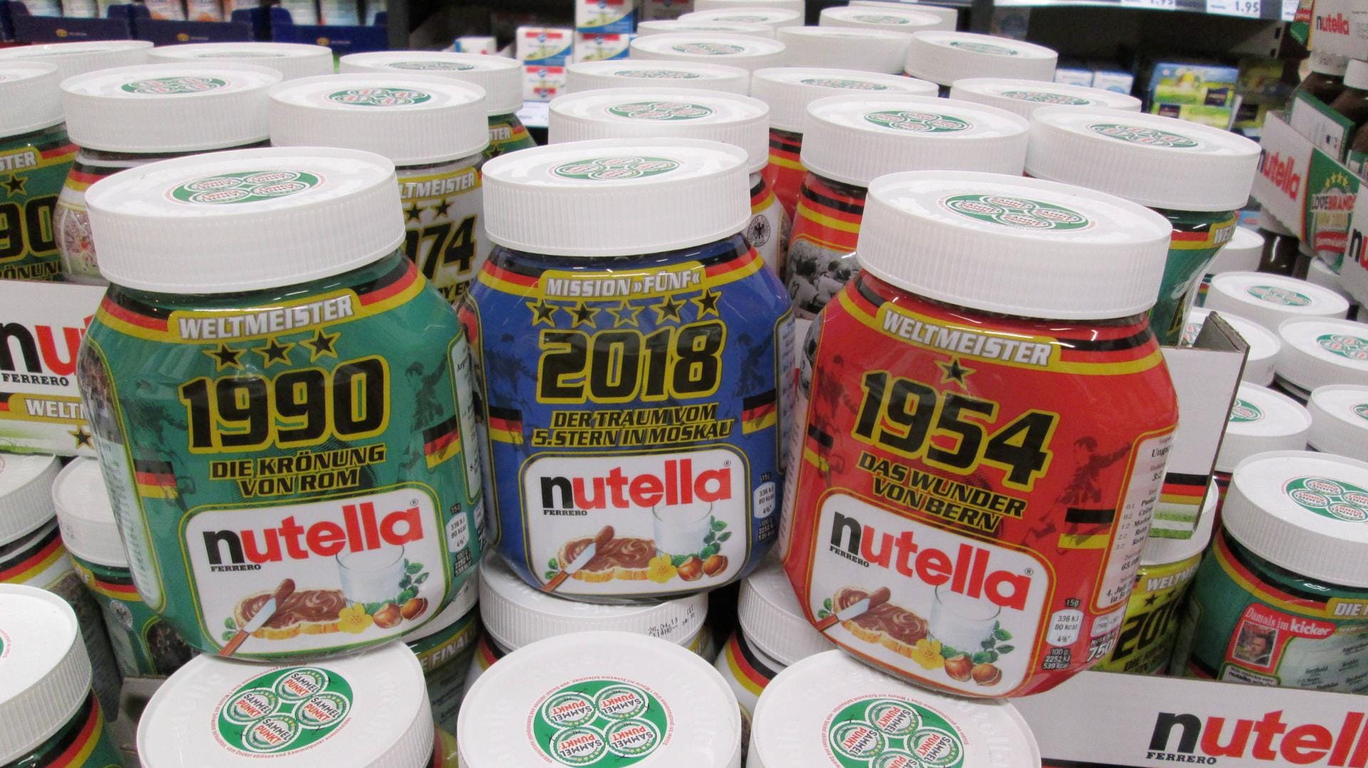 Nutella-Sonderaktion zur Fussball WM 2018: Nutella sei nicht so sportlich, wie es sich verkaufe, kritisieren die Grünen.