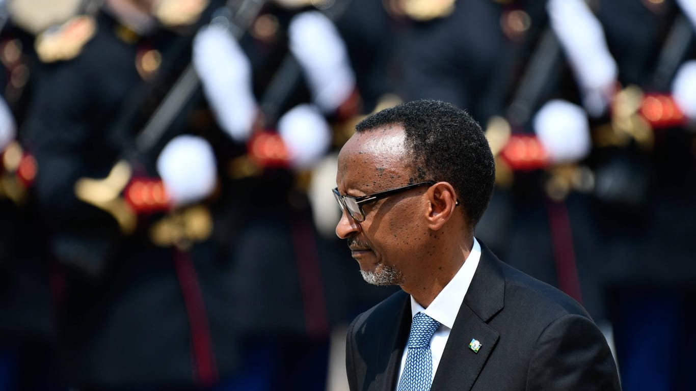 Ruandas Staatsoberhaupt Paul Kagame: Seine Beteiligung am Völkermord in Ruanda konnte nie ganz aufgeklärt werden, allerdings hat er viel zur Versöhnung der beiden Volksgruppen beigetragen.