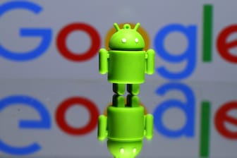 Android-Maskottchen: Das mobile Betriebssystem von Google läuft auf den meisten Smartphones und Tablets.