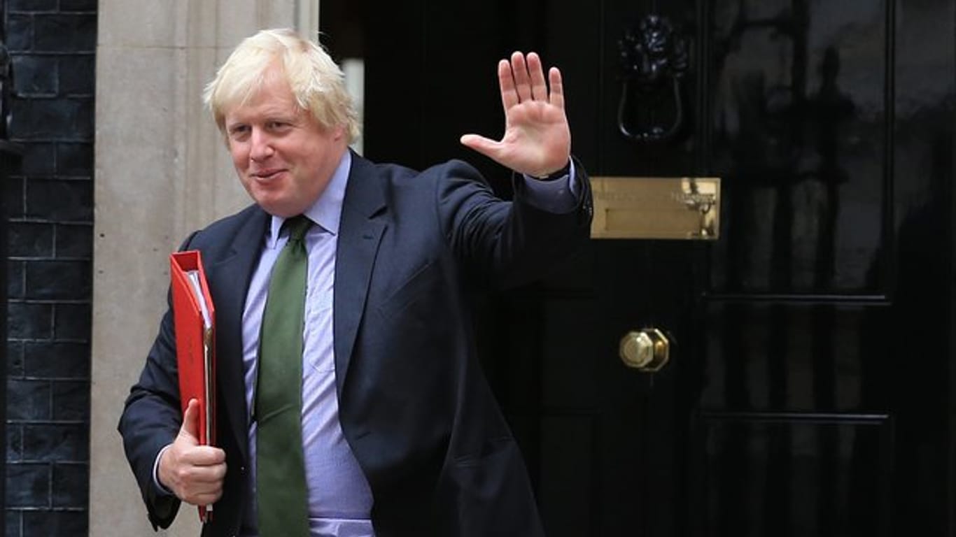 Boris Johnson, damaliger Außenminister von Großbritannien, verlässt die Downing Street 10.