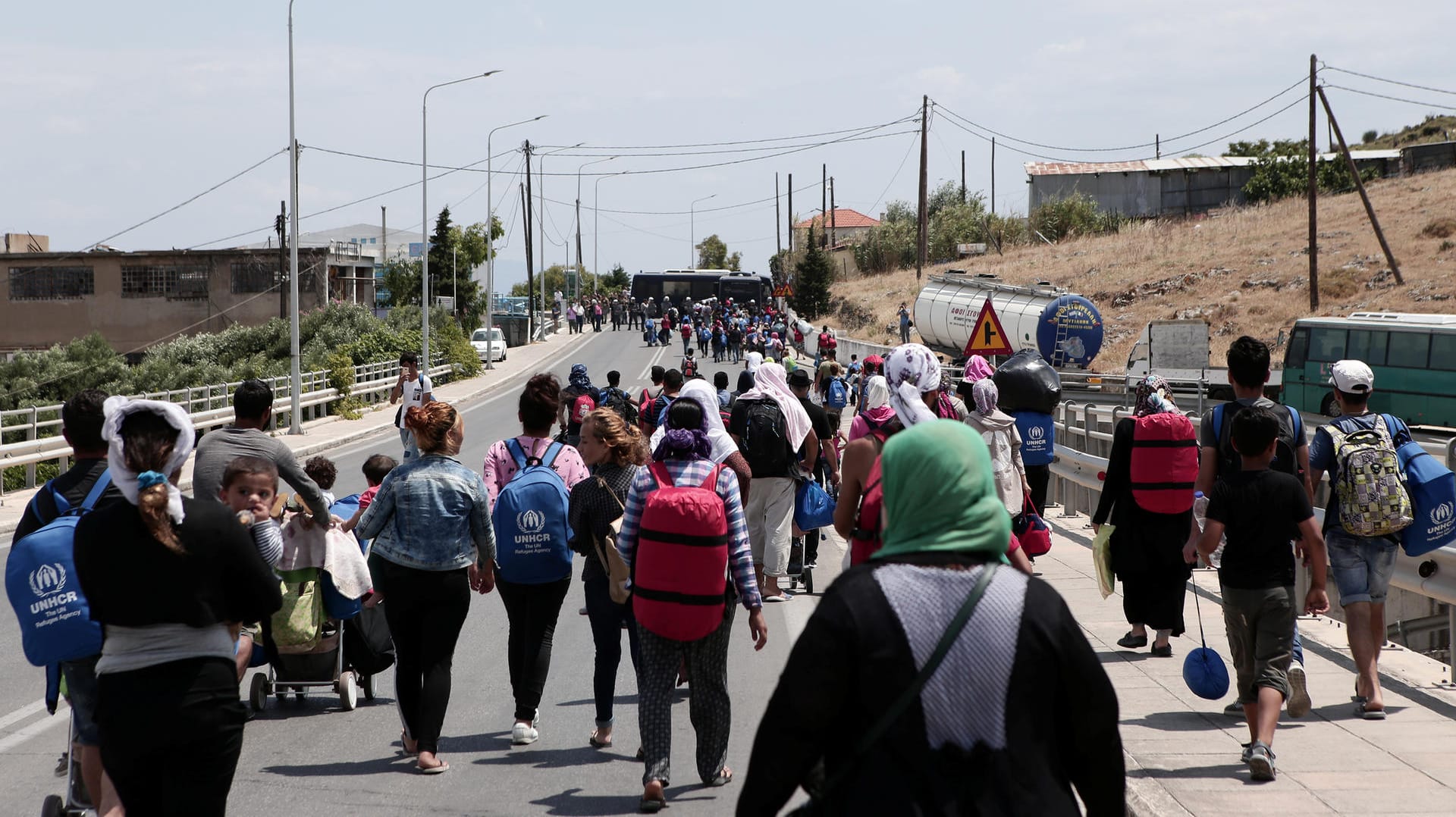 Geflüchtete auf der griechischen Insel Lesbos: Griechenland möchte 1500 Migranten, die von Griechenland nach Deutschland gekommen sind, zurücknehmen.