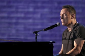 Bruce Springsteen macht am Broadway Furore.