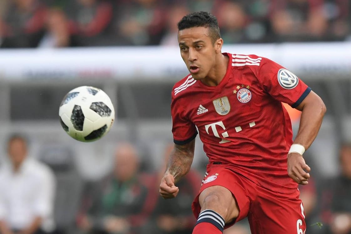 Thiago Alcantara im Bayern-Dress: Verlässt er den FCB in Richtung Barcelona?