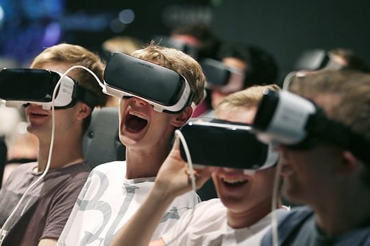 Beuscher auf der Spielemesse Gamescom 2017.