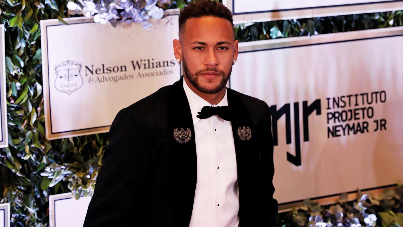 Neymar: Der brasilianische Superstar hat sich erstmals klar zu seiner Zukunft geäußert.