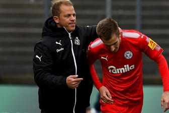 Erst Kiel, jetzt Köln: Neu-FC-Trainer Markus Anfang mit Dominick Drexler (r.)