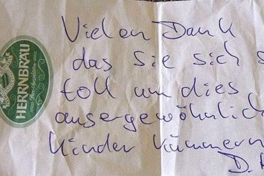 Notiz des Unbekannten: Auf ihrer Website bedankte sich die Bildungsstätte St. Wolfgang wegen der großartigen Geste bei dem Spender.