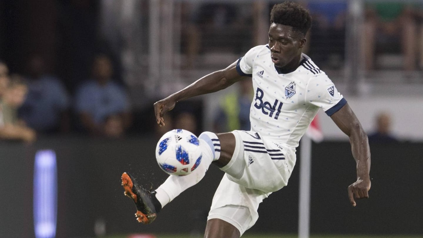 Alphonso Davies im Trikot der Vancouver Whitecaps. Er erzielte in 20 Spielen drei Treffer und bereitete acht weitere vor.