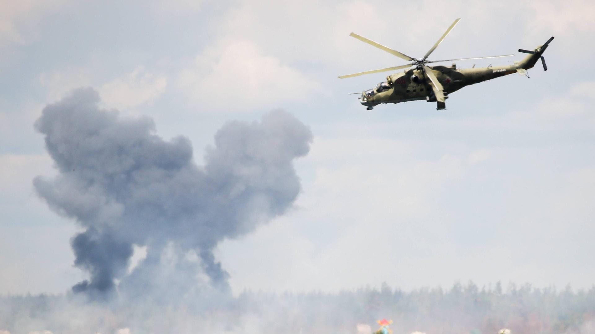 Ein Helikopter des russischen Militärs: Russland gilt als militärische Schutzmacht des syrischen Präsidenten Baschar al-Assad. (Archivbild)