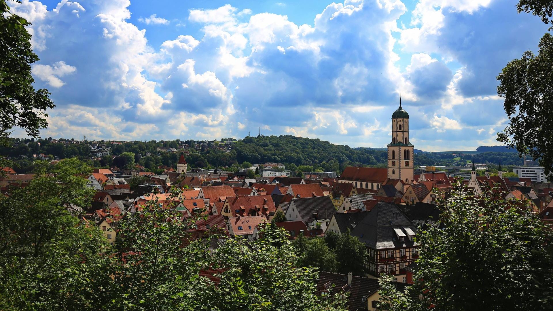 Biberach an der Riß: Nach einem Abend auf dem örtlichen Schützenfest wurde hier ein Mann überfallen.