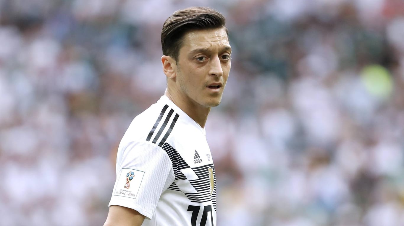 Mesut Özil im Trikot der deutschen Nationalmannschaft. Bei der WM in Russland trug er zum letzten Mal den DFB-Dress.