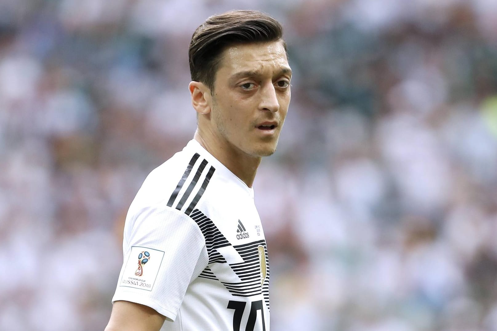 Mesut Özil im Trikot der deutschen Nationalmannschaft. Bei der WM in Russland trug er zum letzten Mal den DFB-Dress.