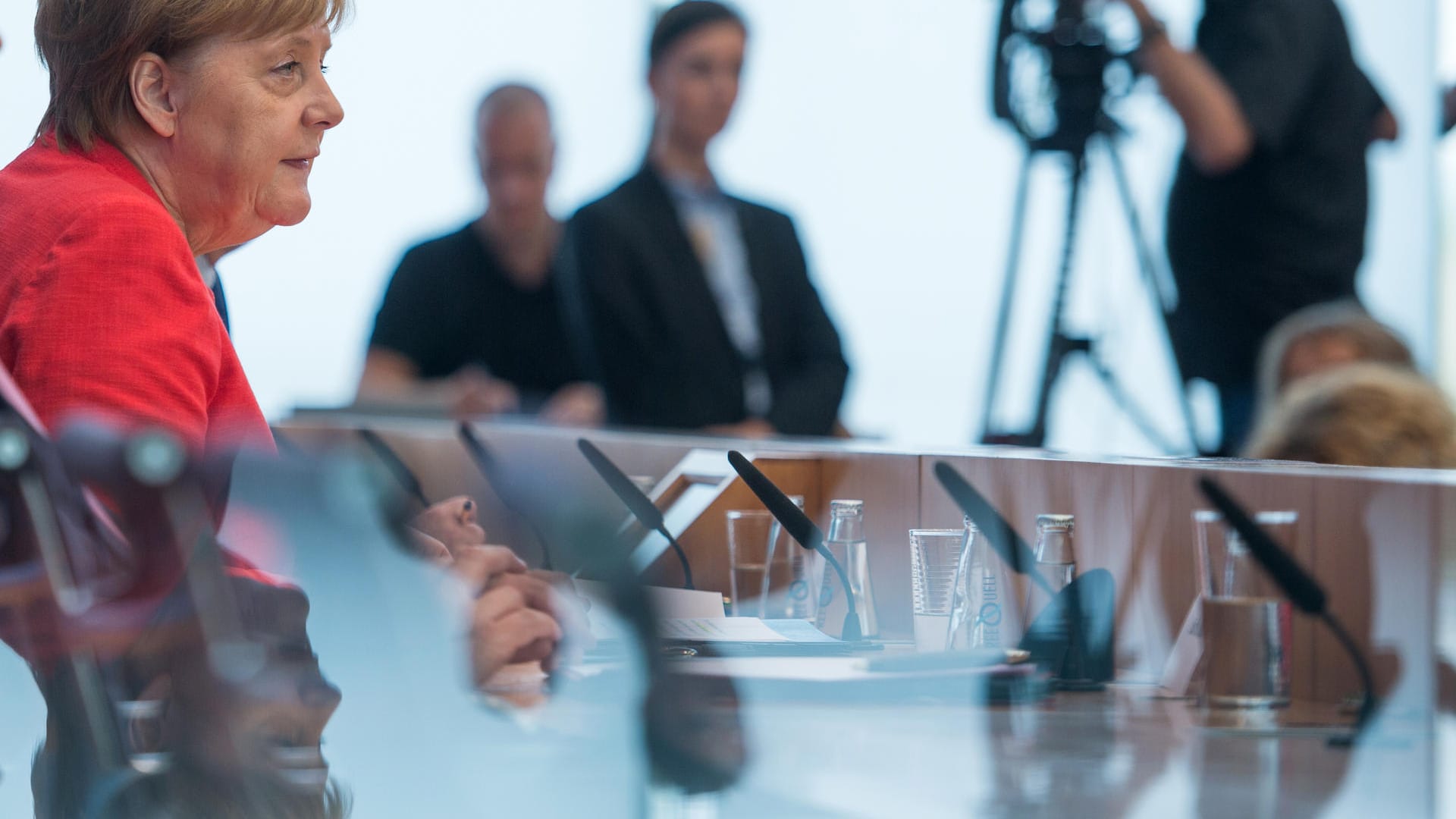 Bundeskanzlerin Angela Merkel (CDU) äußert sich bei der traditionellen Pressekonferenz vor der Sommerpause in der Bundespressekonferenz zu aktuellen Themen der Innen- und Außenpolitik.