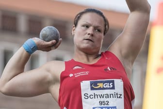 Christina Schwanitz: Sie zählt zu den großen deutschen Medaillen-Hoffnungen bei der Leichtathletik-EM in Berlin im August.