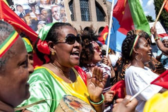 Die äthiopische Community feiert in Rom: Der Versöhnungsprozess mit Eritrea lässt viele Äthiopier hoffen.