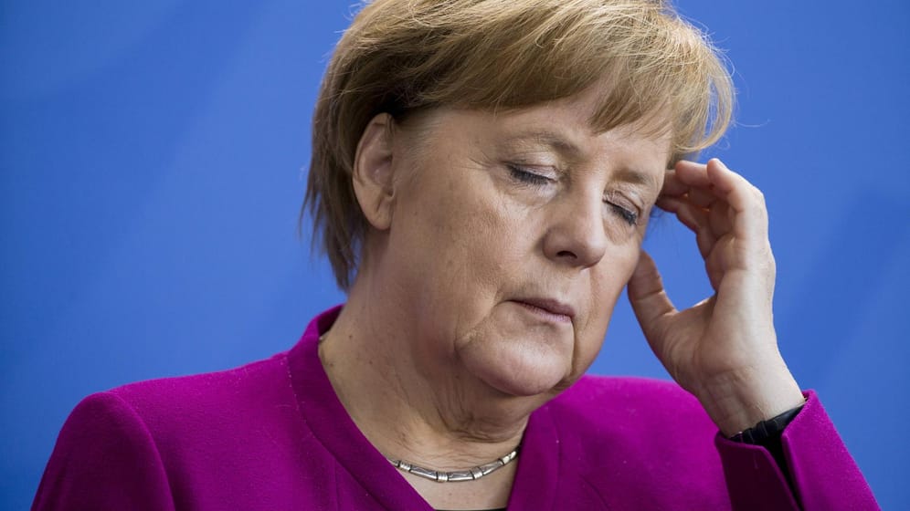 Kanzlerin Angela Merkel: Die Regierungschefin sucht im Sommer für gewöhnlich beim Wandern ihren Ausgleich.