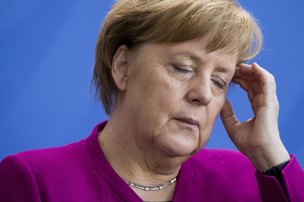 Kanzlerin Angela Merkel: Die Regierungschefin sucht im Sommer für gewöhnlich beim Wandern ihren Ausgleich.