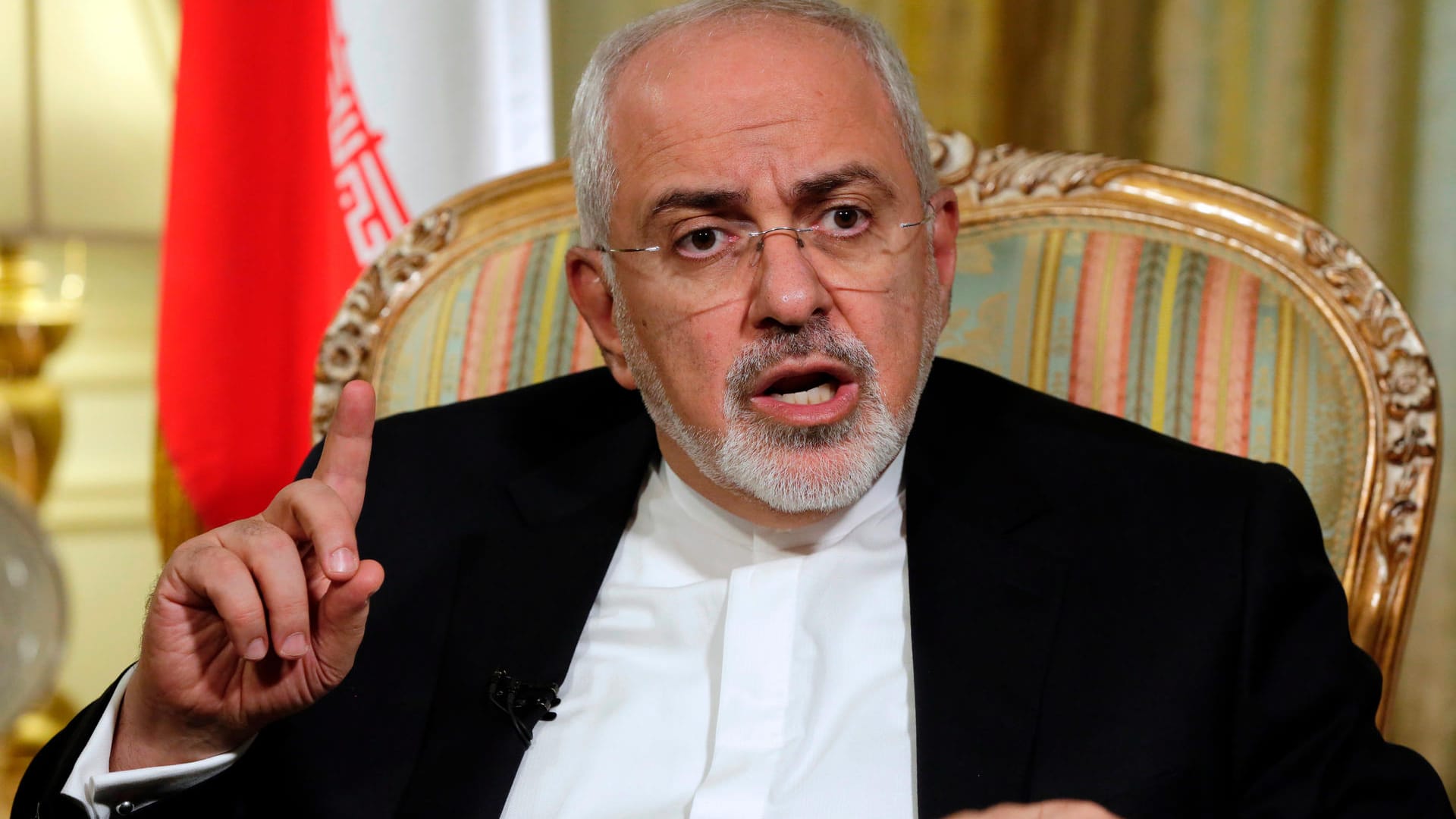 Irans Außenminister Dschawad Sarif: Er schickte eine Warnung an Donald Trump auf Twitter. Irans Außenminister Dschawad Sarif: Er schickte eine Warnung an Donald Trump auf Twitter.