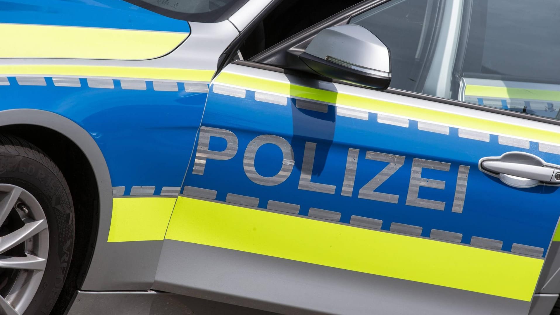 Polizeieinsatz am Anger: Die Polizei sucht Zeugen für körperliche Auseinandersetzung am Sonntagmorgen.