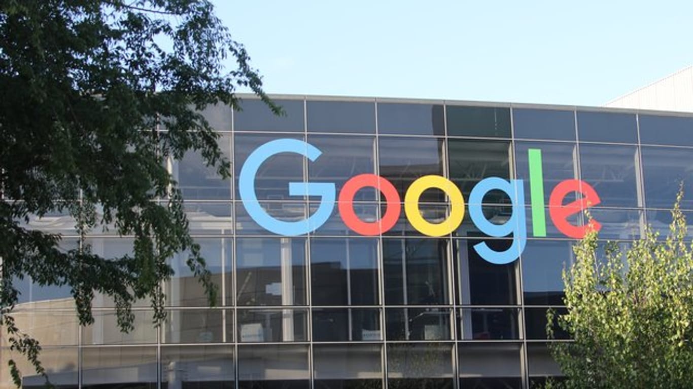 Bei Google laufen die Geschäfte weiter glänzend.