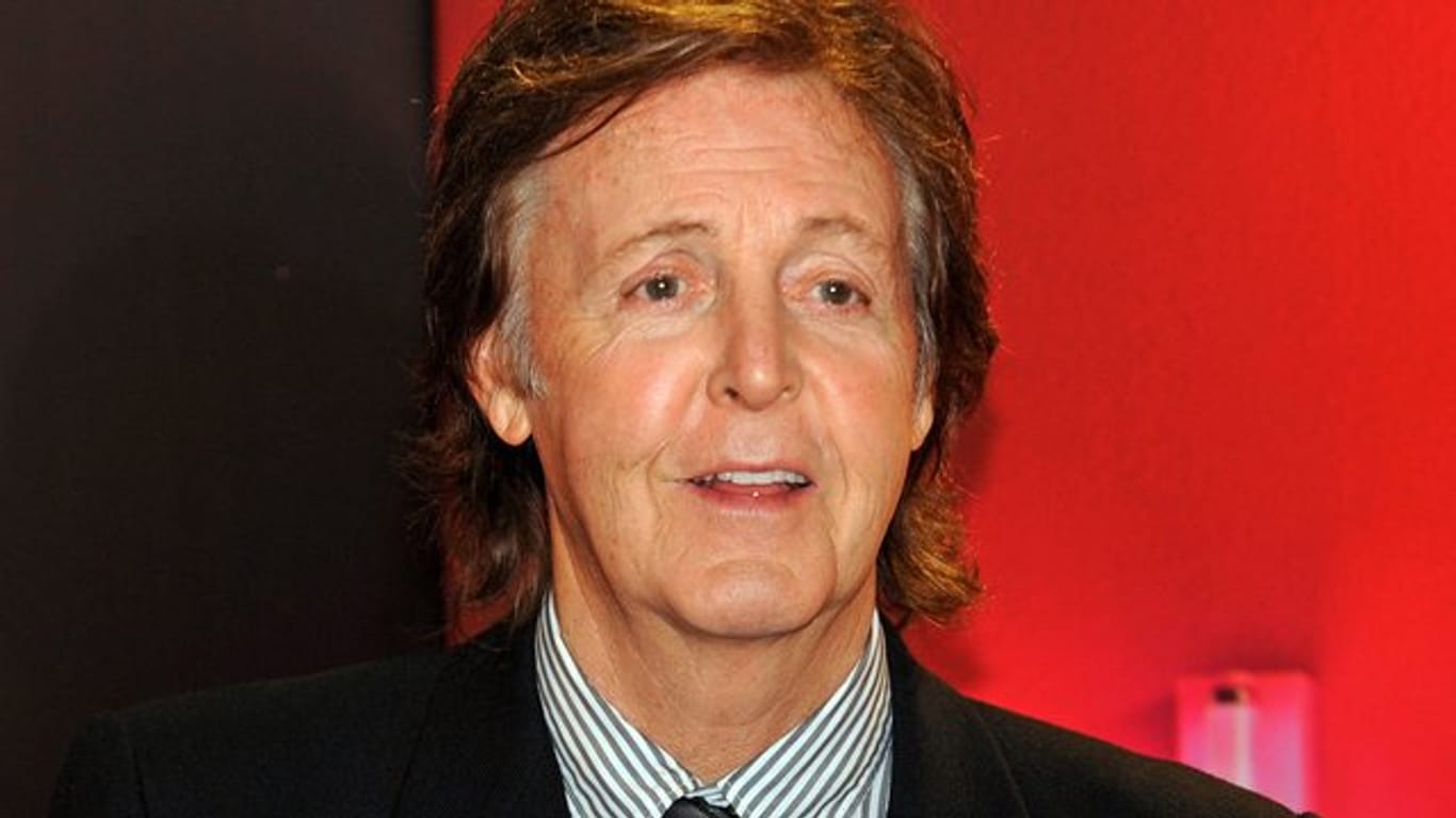 Paul McCartney läuft sich warm für ein neues Album und Konzerte.