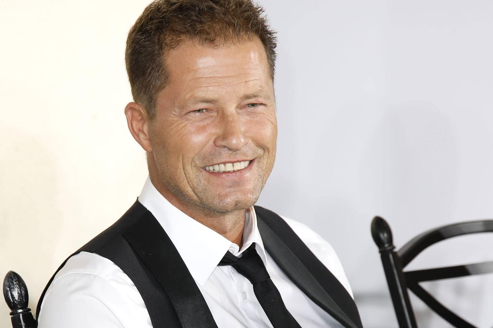 Til Schweiger: Der vierfache Papa zeigt ein Foto mit seinem Ältesten.