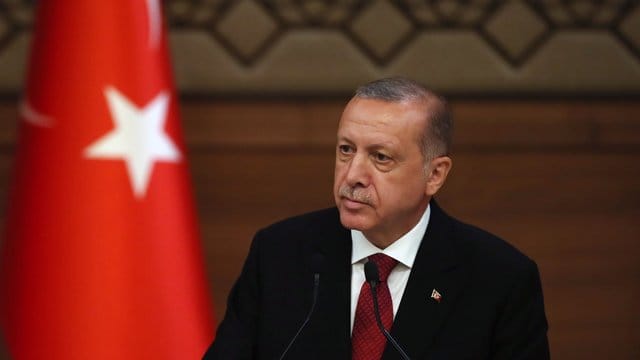 Hat Israel als "zionistischsten, faschistischsten und rassistischsten Staat der Welt" bezeichnet: der türkische Staatspräsident Recep Tayyip Erdogan. Hat Israel als "zionistischsten, faschistischsten und rassistischsten Staat der Welt" bezeichnet: der türkische Staatspräsident Recep Tayyip Erdogan.