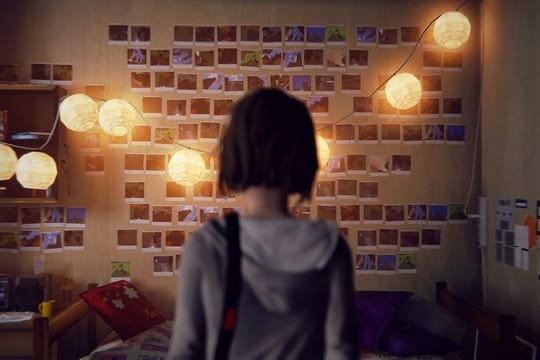 In "Life is strange" sammelt die junge Max Spuren auf der Suche nach einer verschwundenen Schulfreundin.