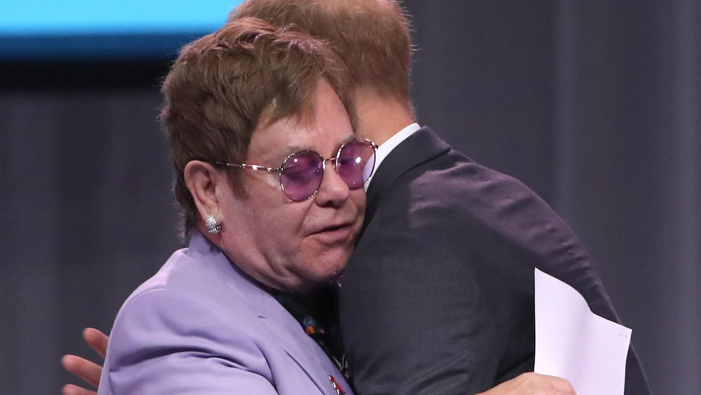 Bei der Welt-Aids-Konferenz: Sir Elton John hat nur lobende Worte für Prinz Harry.