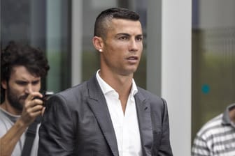 Cristiano Ronaldo kurz nach dem Medizincheck im Juventus Medical Center. Die Ergebnisse des 33-Jährigen sind erstaunlich.
