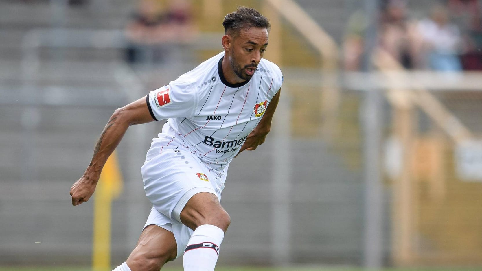 Karim Bellarabi steht seit 2011 bei Bayer 04 Leverkusen unter Vertrag.