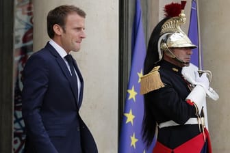 "Der Verantwortliche, der einzige Verantwortliche, das bin ich und ich allein", sagt Emmanuel Macron.