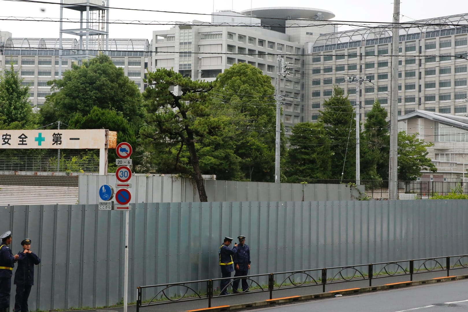 Das Gefängnis, in dem Sektenführer Asahara hingerichtet wurde: Sechs weitere Mitglieder der "Aum"-Sekte wurden nun gehängt.