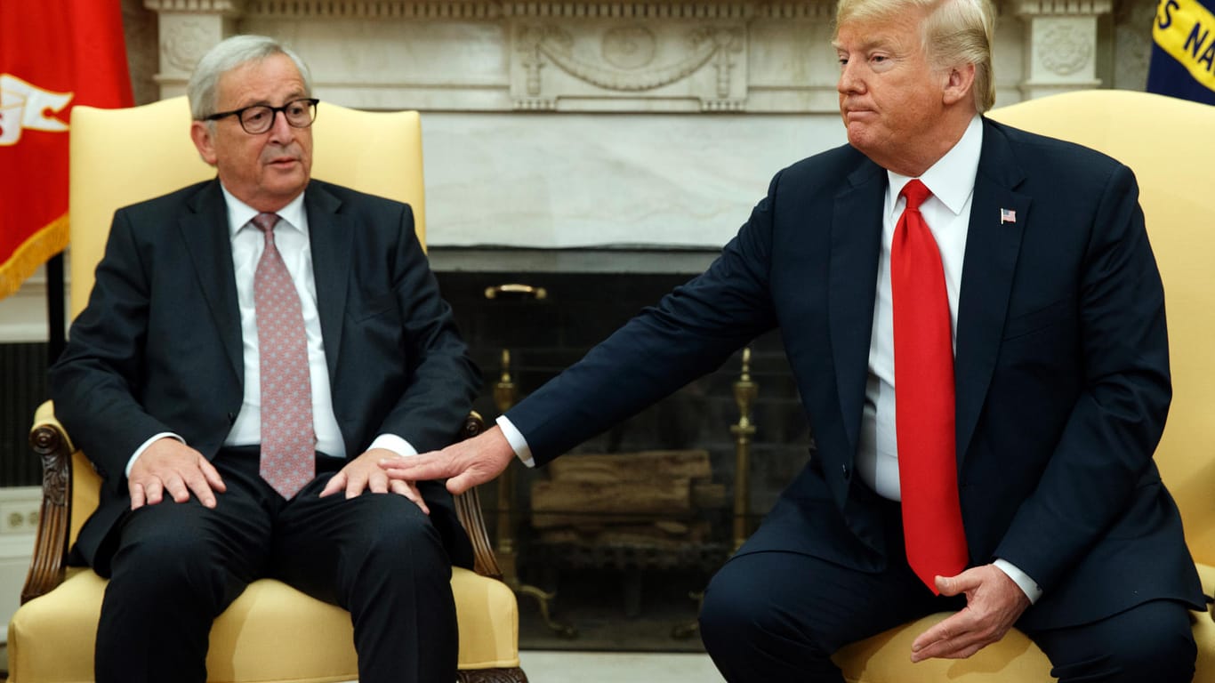 Donald Trump und Jean-Claude Juncker: Zuvor hatte es ein Krisentreffen im Handelsstreit zwischen den USA und der EU gegeben.