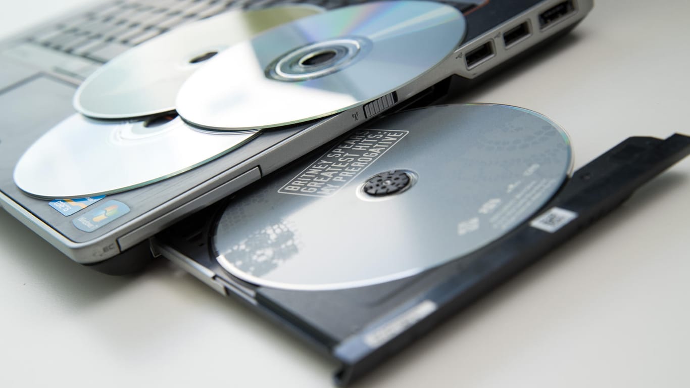 Von der CD auf den Rechner: Wer seine CDs digitalisieren möchte, ist auf ein optisches Laufwerk angewiesen.