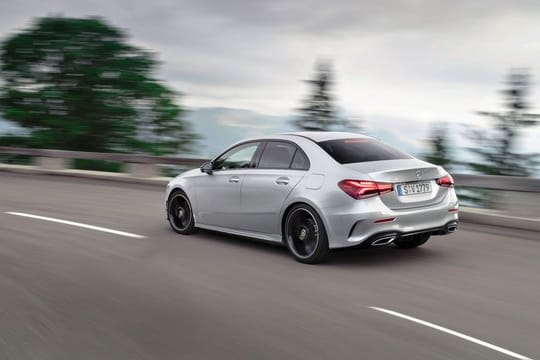 Klassischer Limousinenschnitt: In China gibt es die A-Klasse mit Stufenheck in einer Langversion bereits, künftig verkauft Mercedes eine verkürzte Variante in Europa.