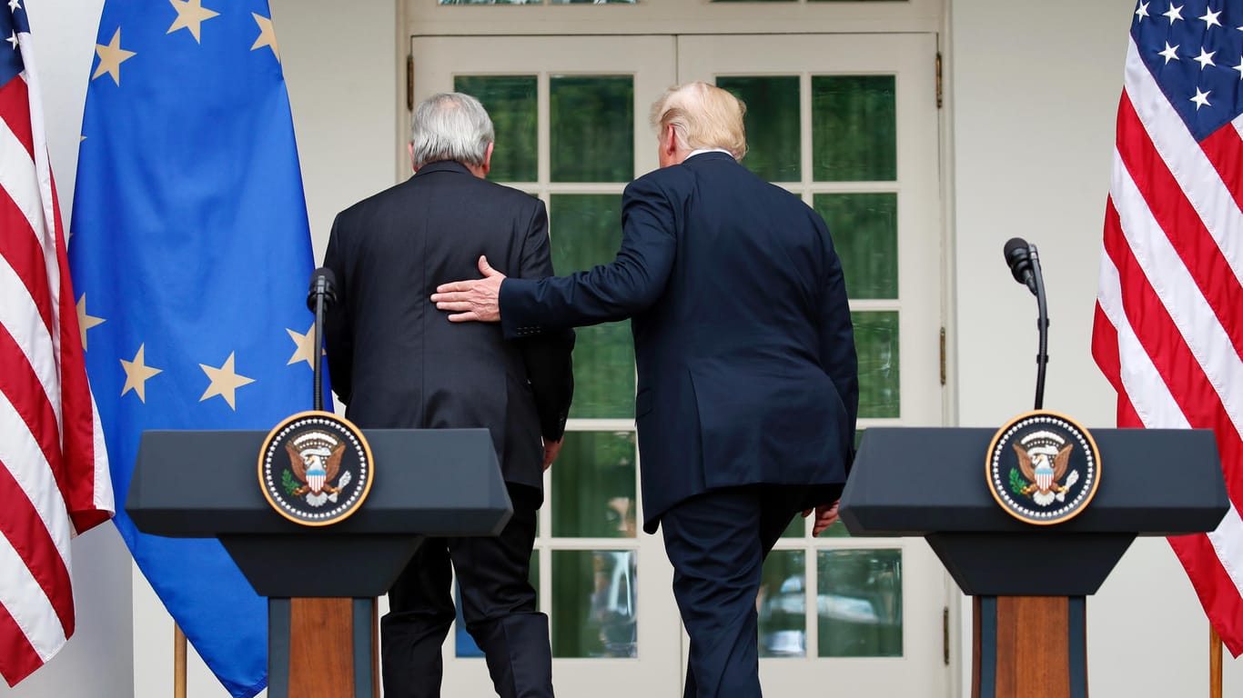 US-Präsident Trump (r.), EU-Kommissionschef Juncker: Bei den Gesprächen habe eine "großartige Wärme" geherrscht, sagte Trump.