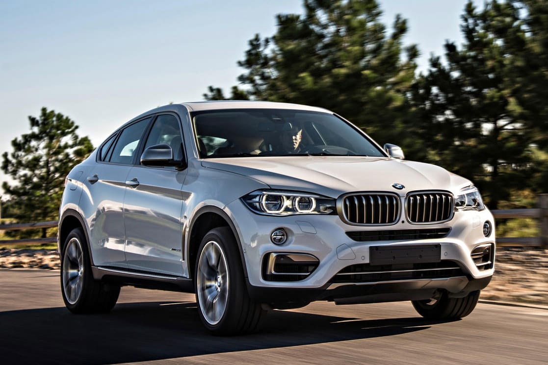 BMW X6: Seine bullige Erscheinung hat nicht nur Fans. Zumindest beim Neuwagenkauf müssen sie viel Geld auf den Tisch legen.