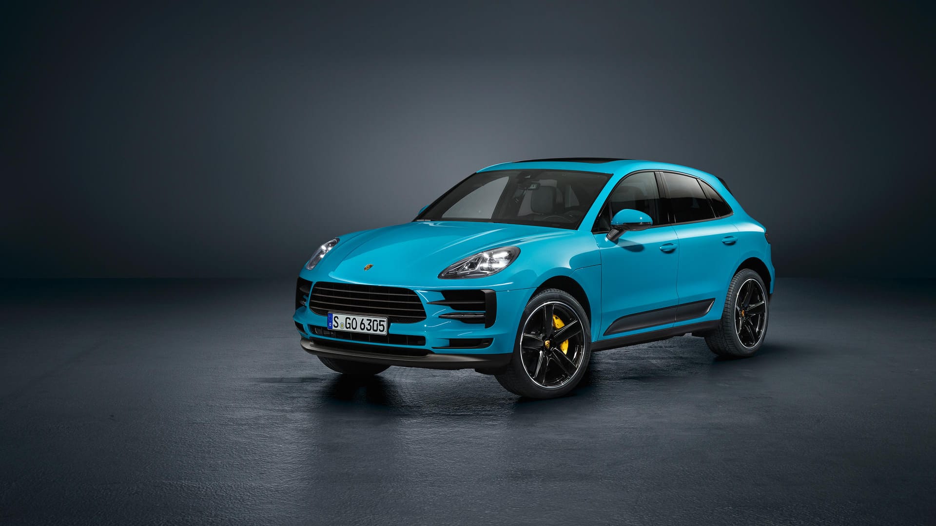 Front des Porsche Macan: Ab Herbst leuchtet das SUV serienmäßig mit LED-Lichtern.