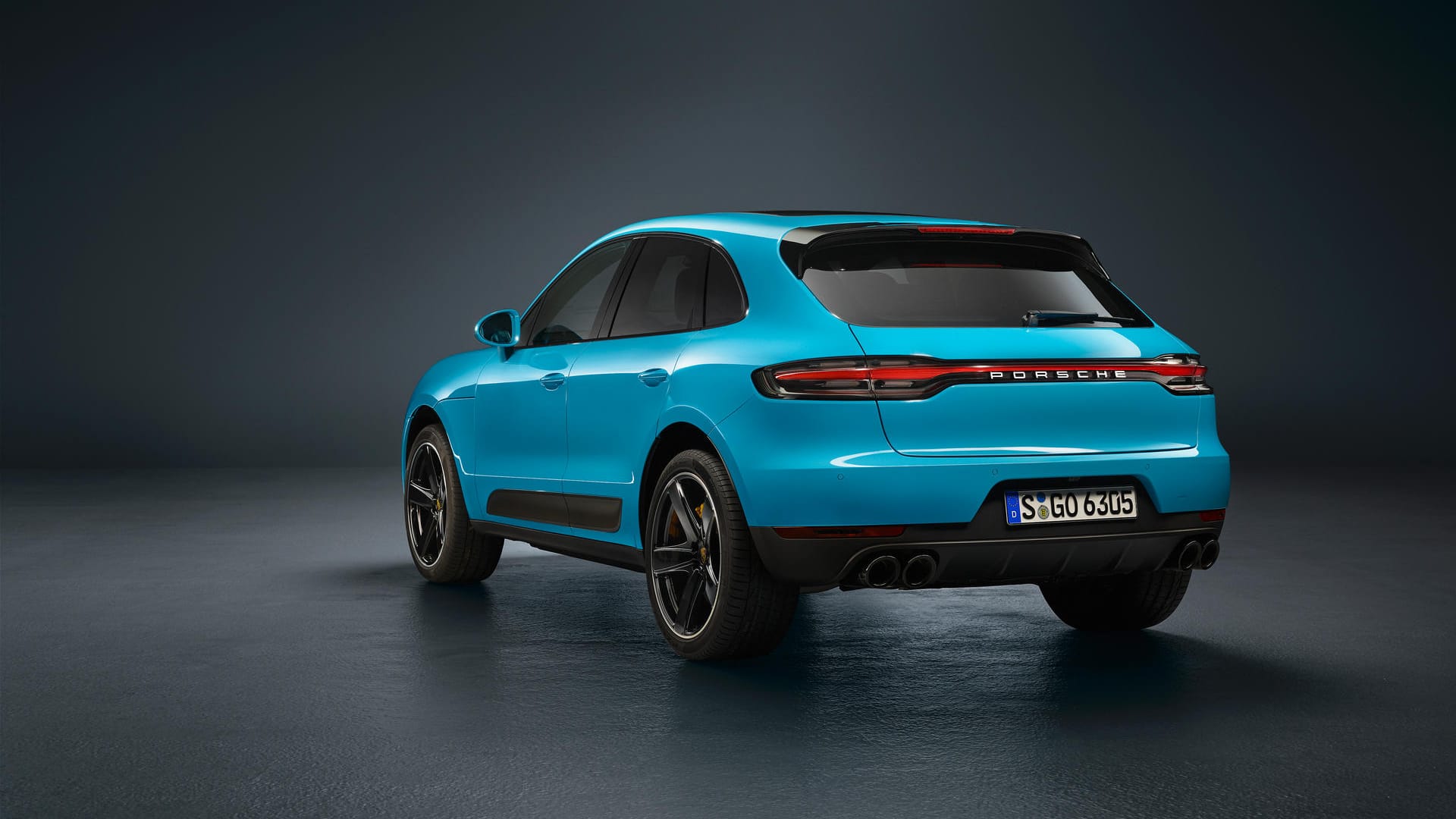 Heck des Porsche Macan: Die durchgehende Lichtleiste ist das neue Porsche-Identitäts-Merkmal.