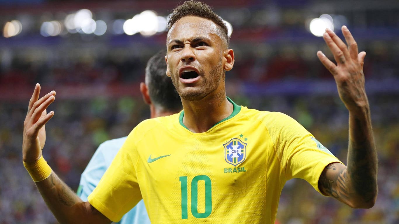 Im Fokus der Kritik: Neymar muss sich für sein Verhalten auf dem Spielfeld rechtfertigen.