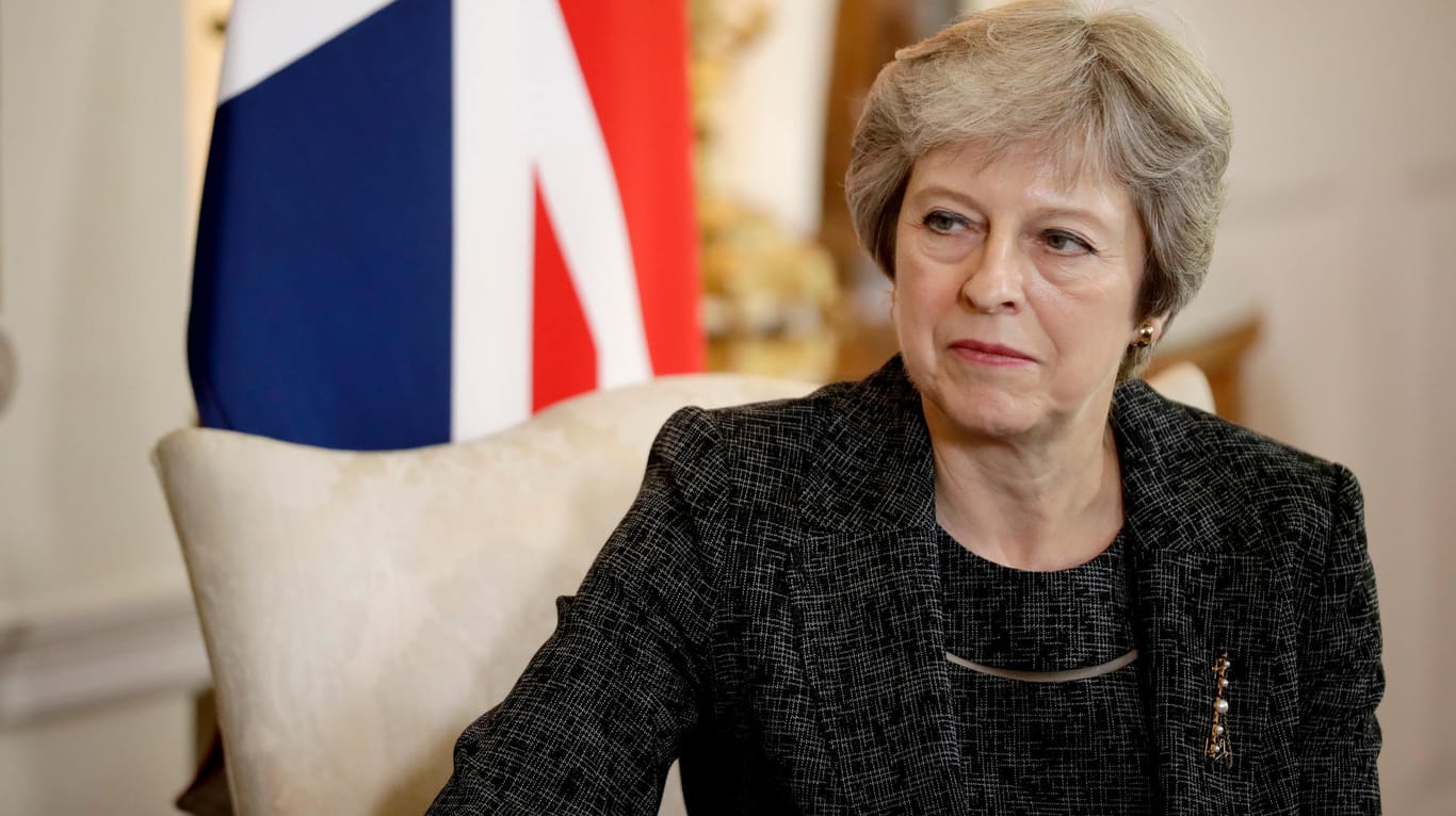 Theresa May: Großbritanniens Premierministerin managt den Brexit, ohne sich und ihren Kurs zu erklären.