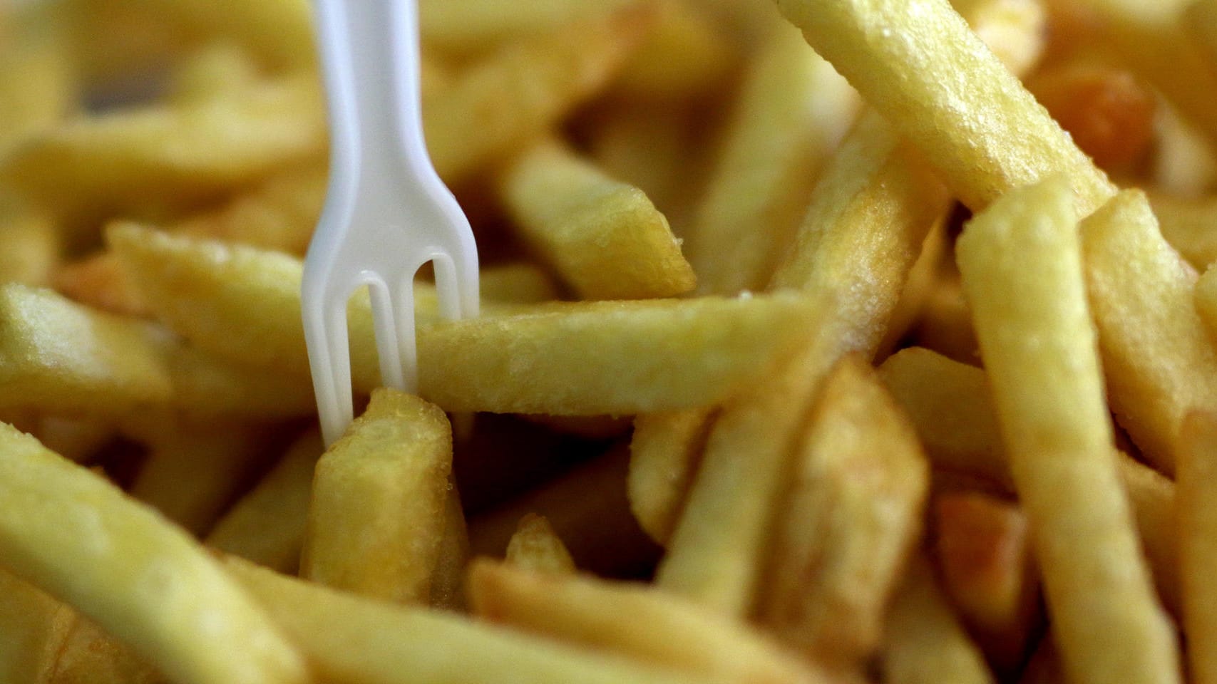 Kürzere Pommes aus kleineren Knollen: Die anhaltende Dürre bedroht die Kartoffelernte.