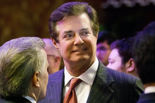 Paul Manafort wird beschuldigt, den Behörden Einkünfte in Millionenhöhe verschwiegen zu haben, die er als politischer Berater in der Ukraine machte.