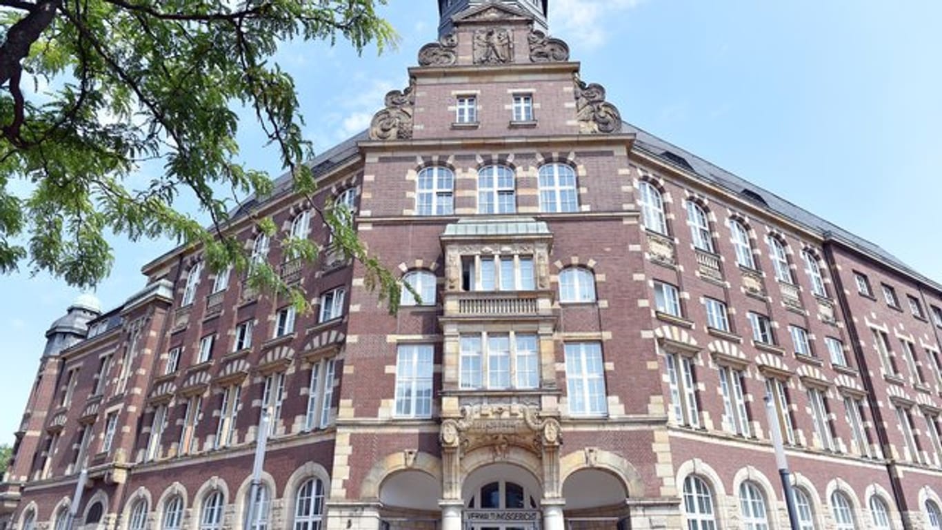 Das Verwaltungsgericht Gelsenkirchen hat unter Androhung eines Zwangsgelds von 10.