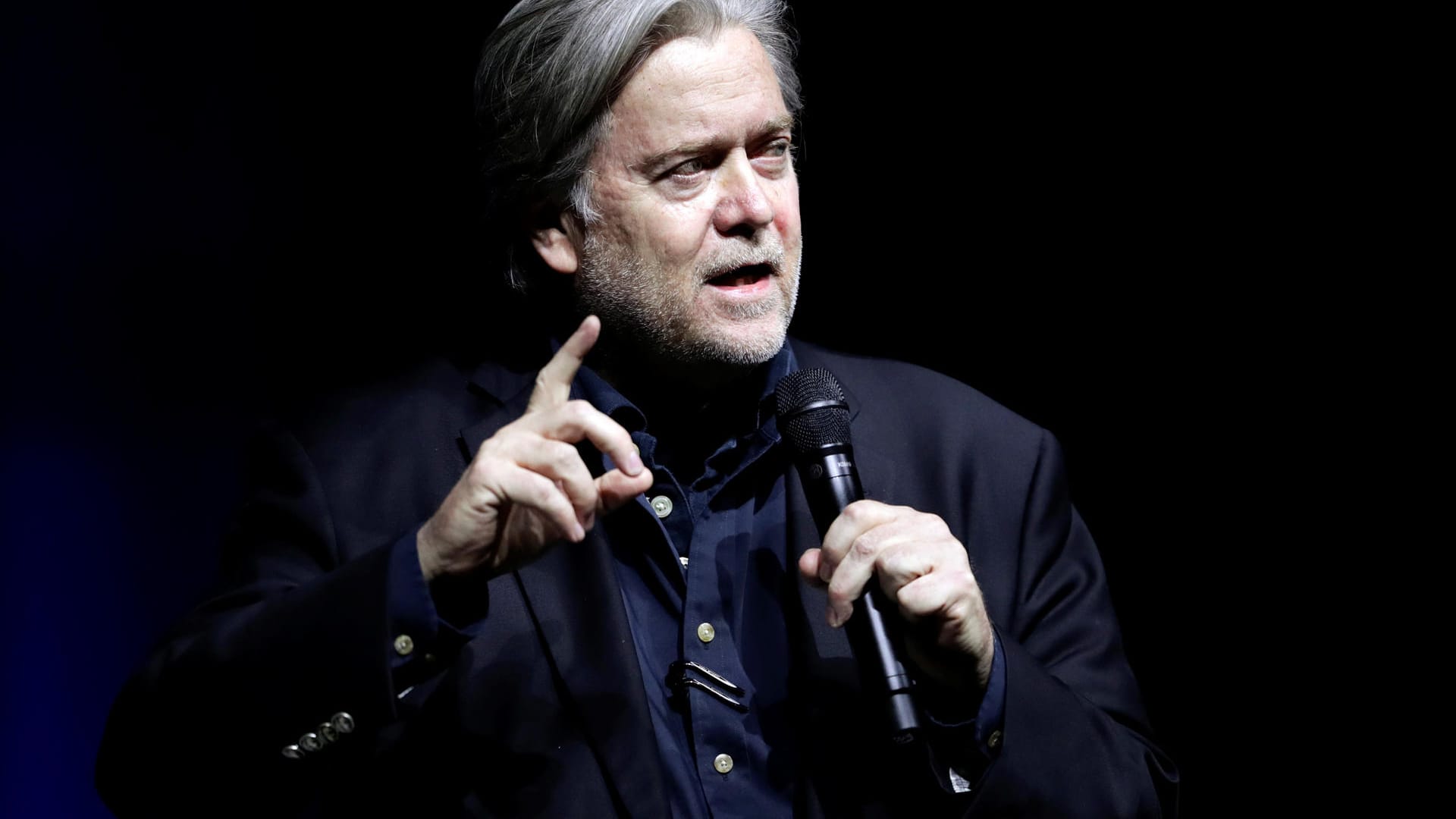 Der ehemalige Trump-Berater und rechte Publizist Steve Bannon will nun die Europawahl 2019 aufmischen.